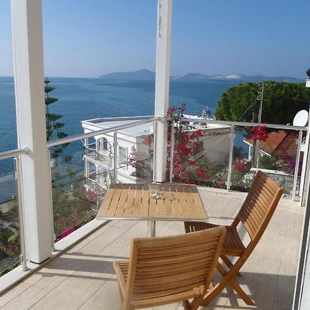Marina View Residence Gulluk Luaran gambar
