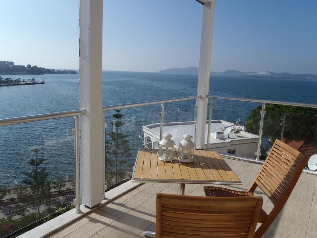 Marina View Residence Gulluk Luaran gambar